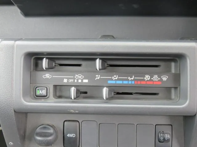 Daihatsu Hijet Truck 2016 photo 5