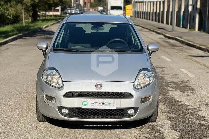 Fiat Punto 2013 photo 2