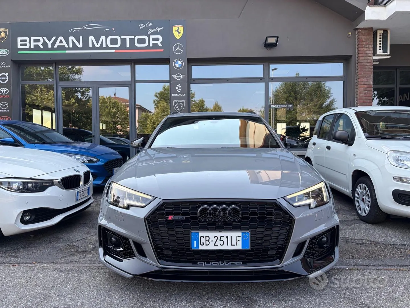 Audi Rs4 2019 photo 2