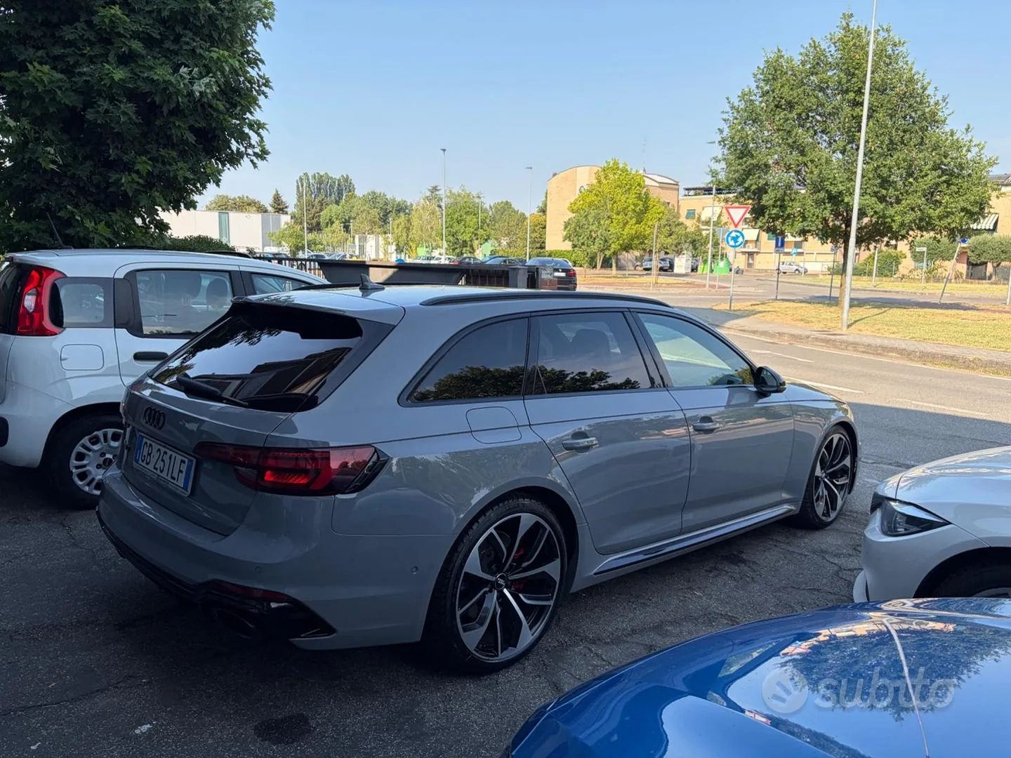 Audi Rs4 2019 photo 4
