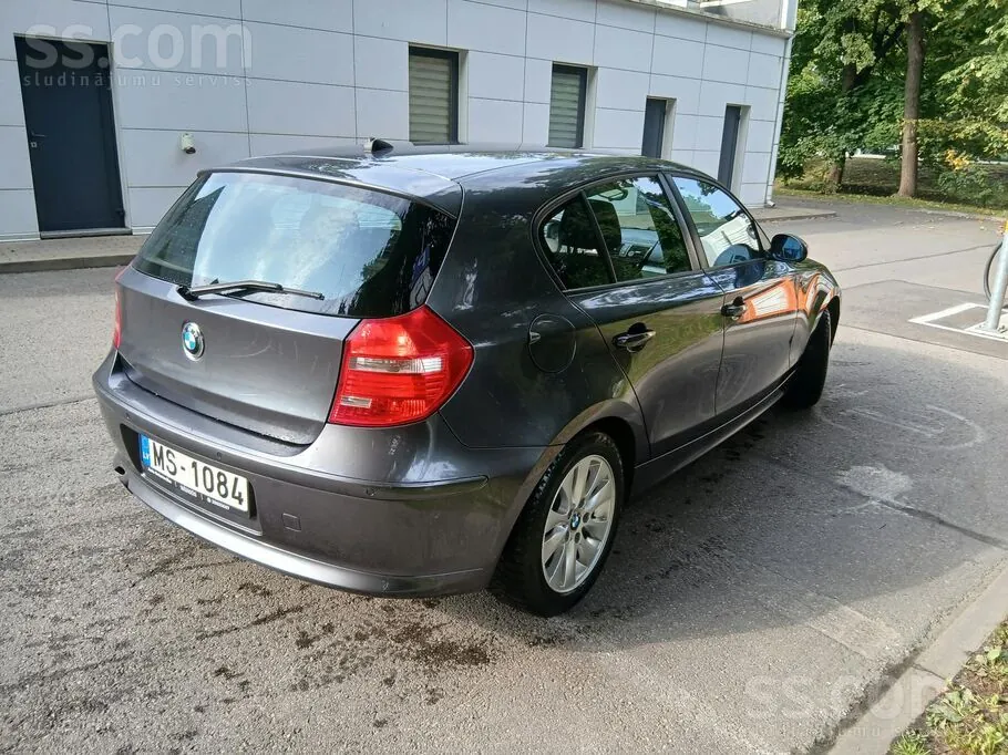 BMW 1 Series 2007 photo 4