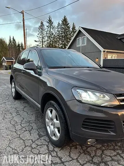 Volkswagen Touareg 2011 photo 3