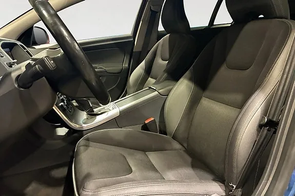 Volvo V60 2014 photo 3