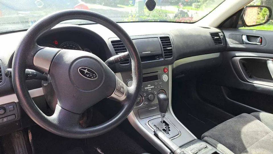 Subaru Outback 2009 photo 3