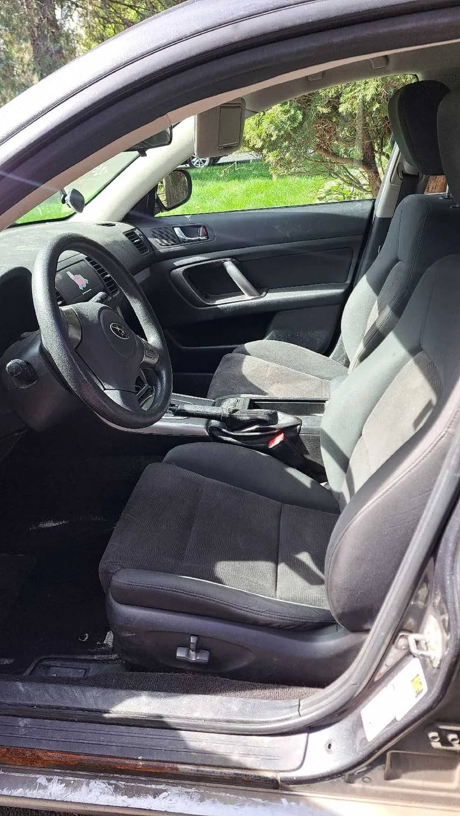 Subaru Outback 2009 photo 2