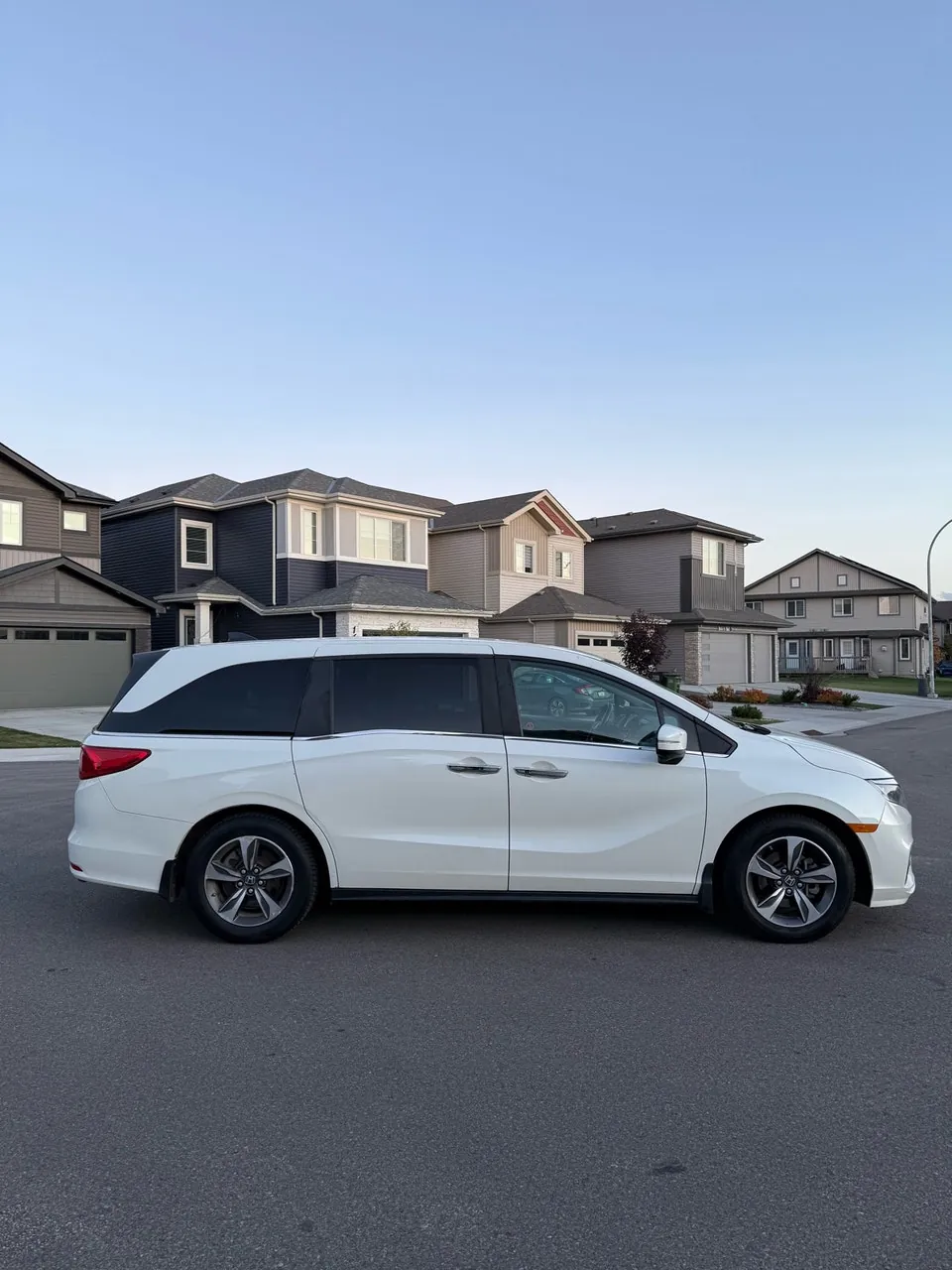 Honda Odyssey 2018 photo 4
