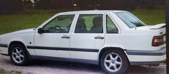 Volvo 850 1996 photo 2