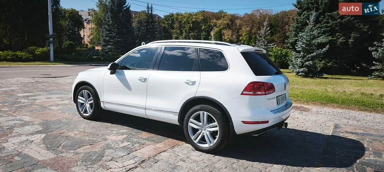 Volkswagen Touareg 2012 photo 4