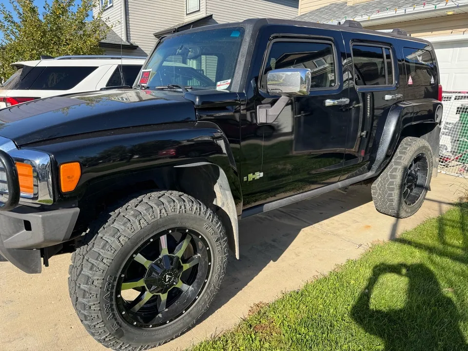 Hummer H3