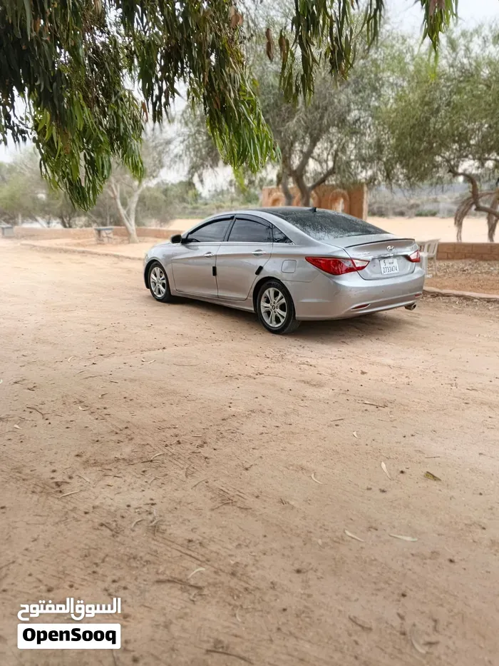 Hyundai Sonata 2012 photo 3