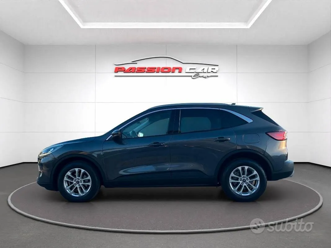 Ford Kuga 2022 photo 4