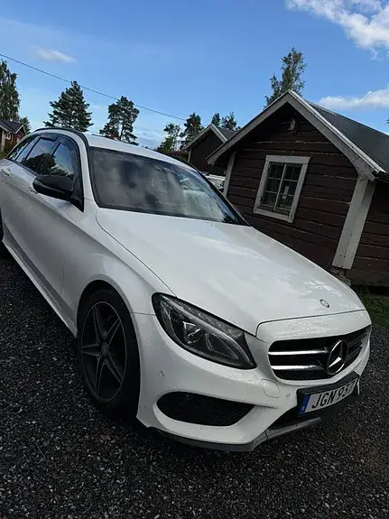 Mercedes-Benz C 220 2017 photo 2