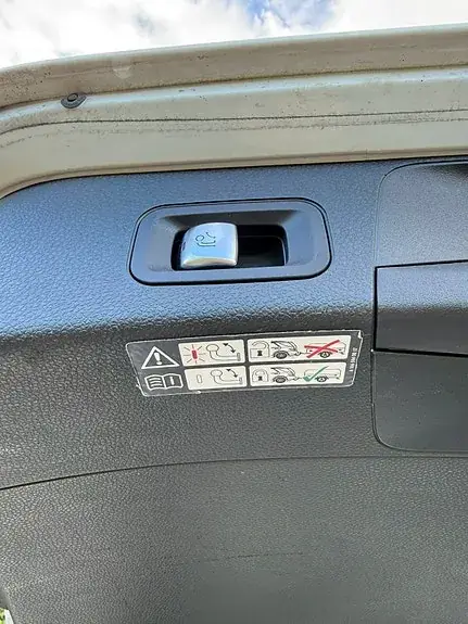 Mercedes-Benz C 220 2017 photo 5