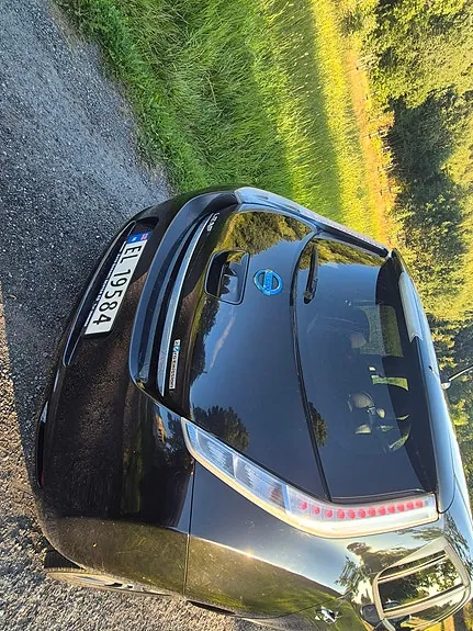 Nissan Leaf 2013 photo 2