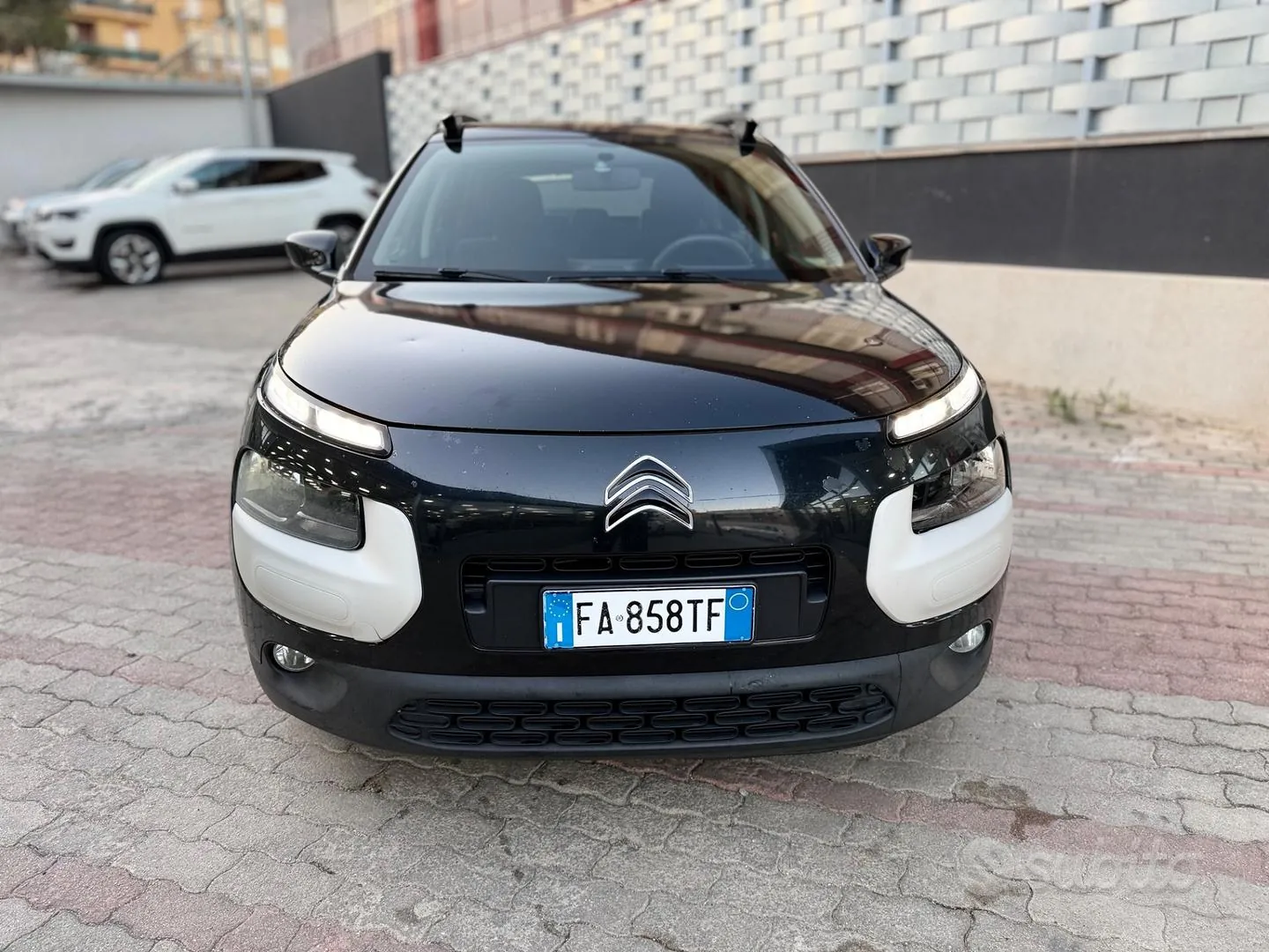 Citroen C4 Cactus 2015 photo 2