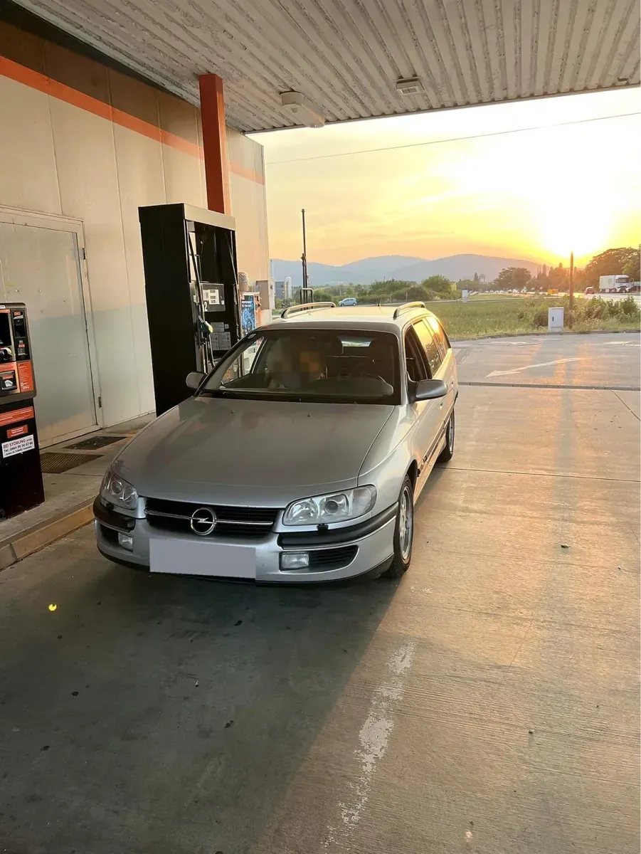 Opel Omega