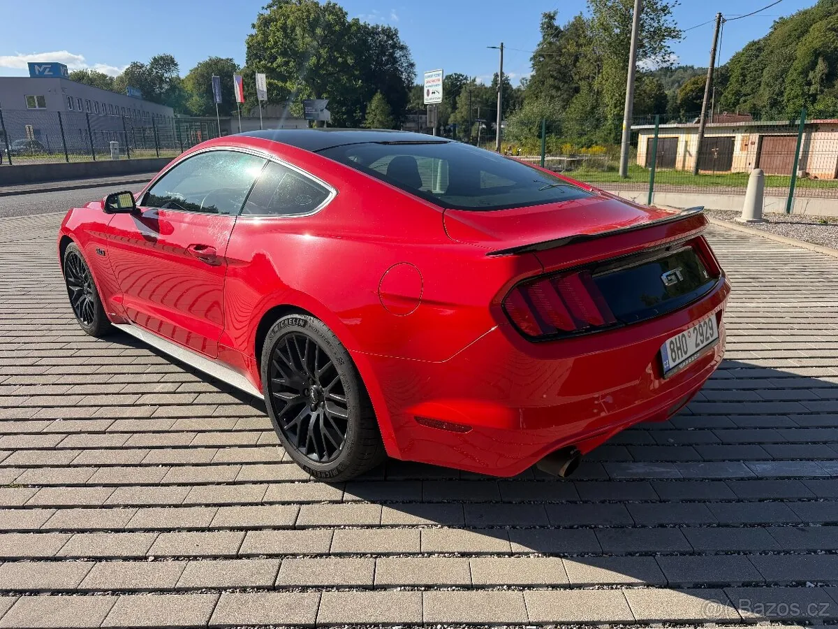 Ford Mustang 2017 photo 2