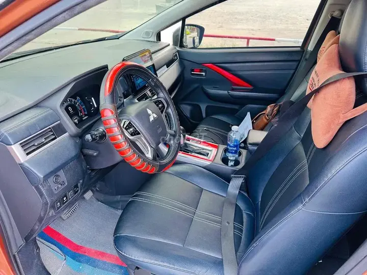 Mitsubishi Xpander Cross 2023 photo 5