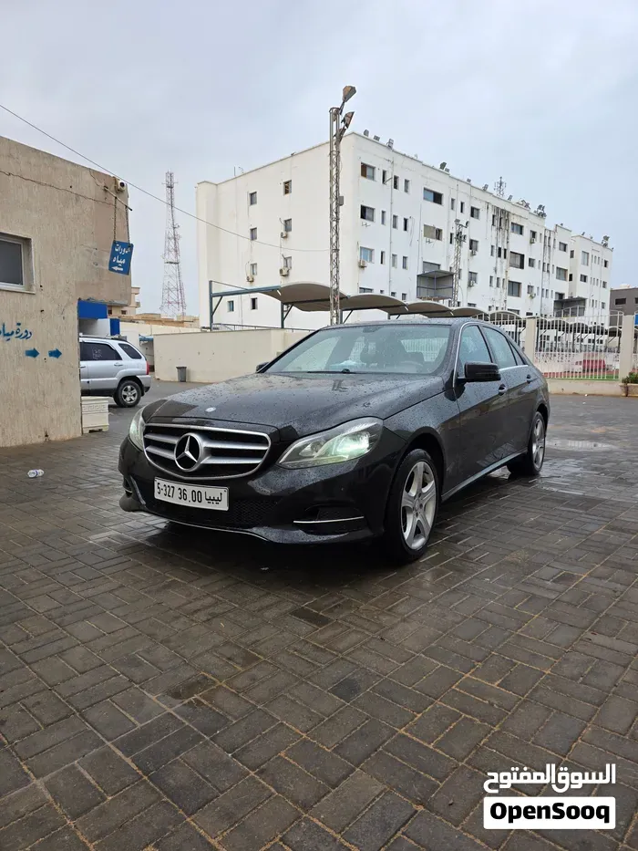 Mercedes-Benz E-Class 2015 photo 2
