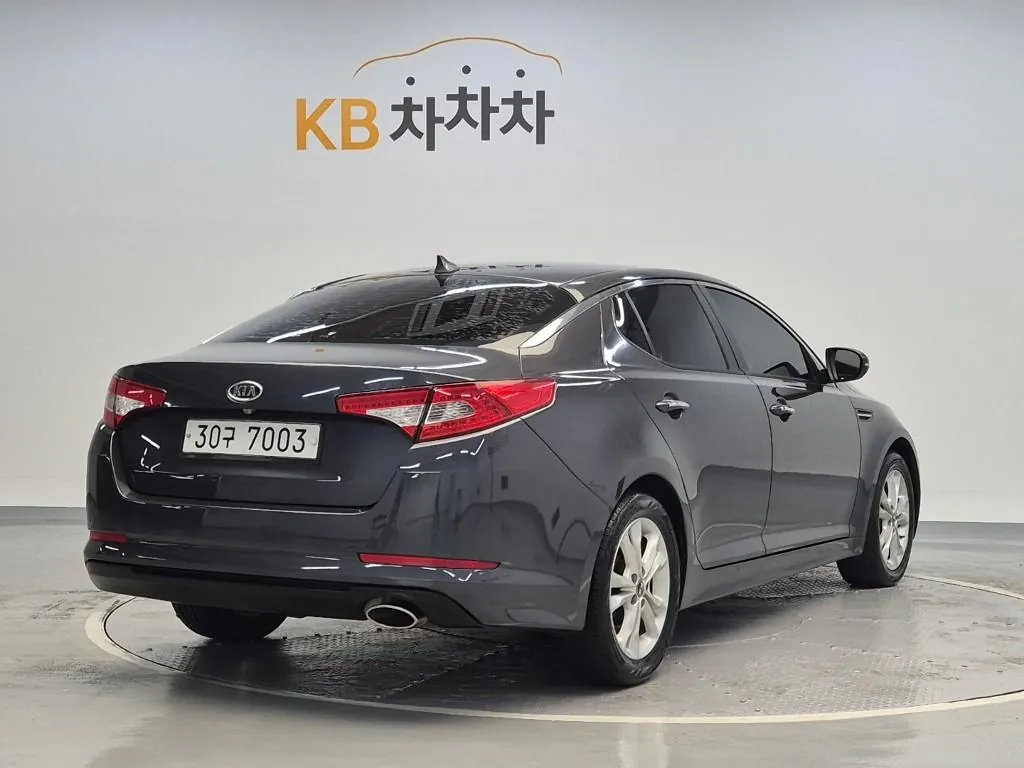 Kia K5 2013 photo 3