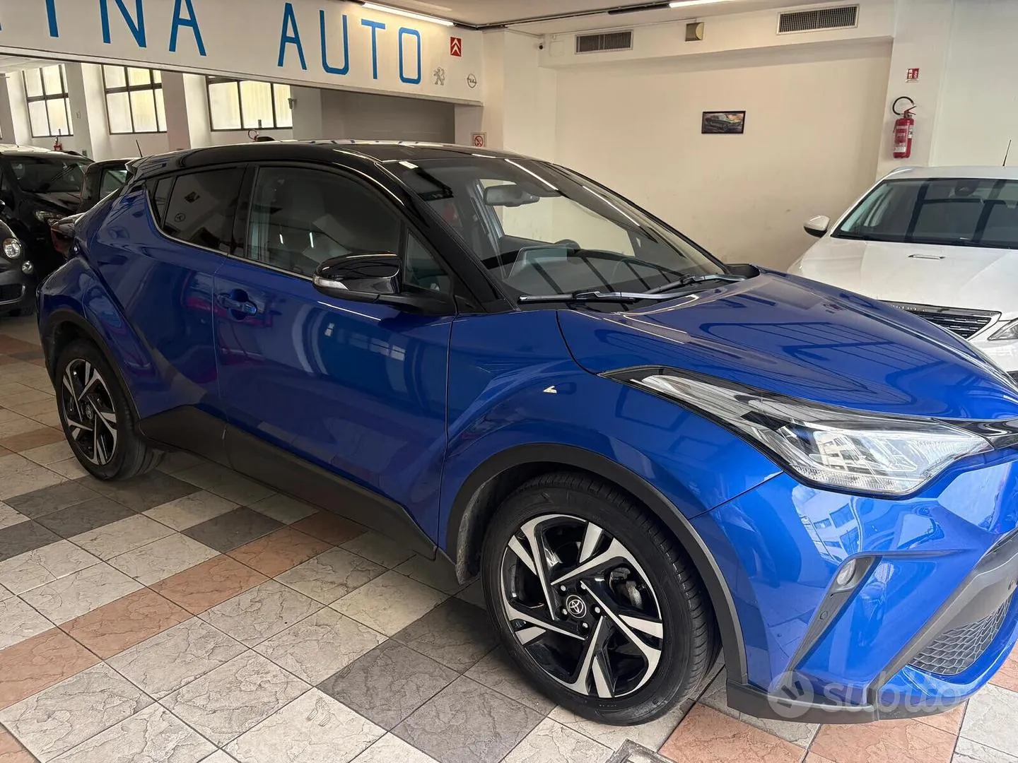 Toyota C-Hr 2022 photo 4