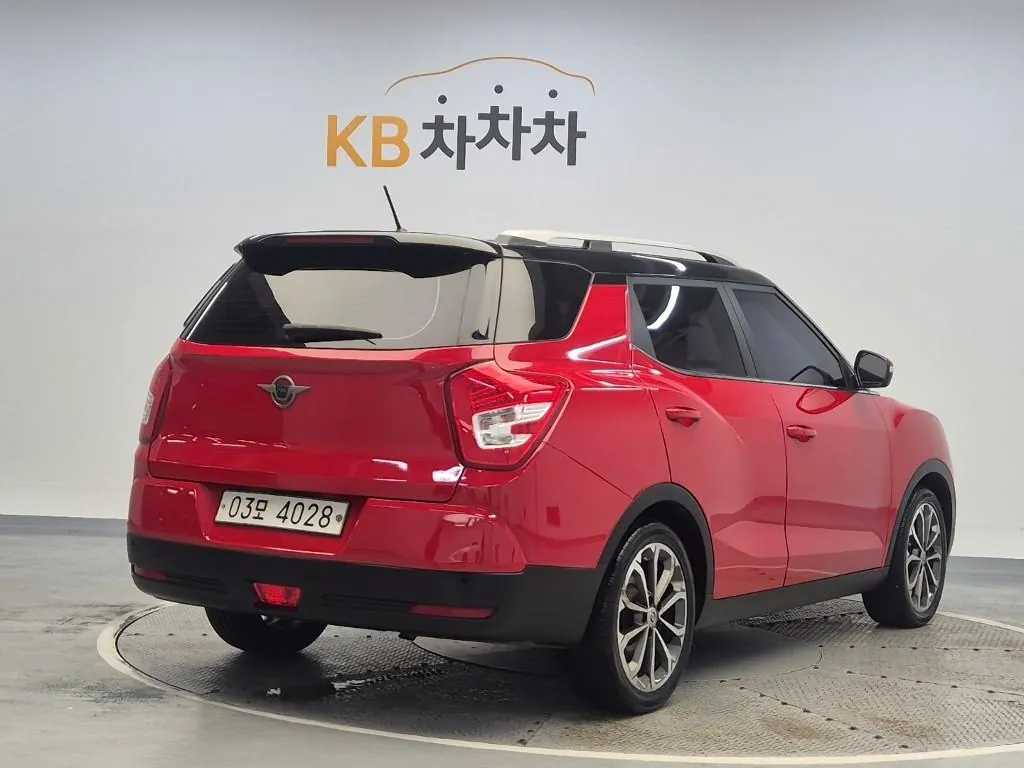 KG Mobility Tivoli 2017 photo 3