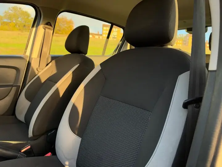 Dacia Sandero 2015 photo 5