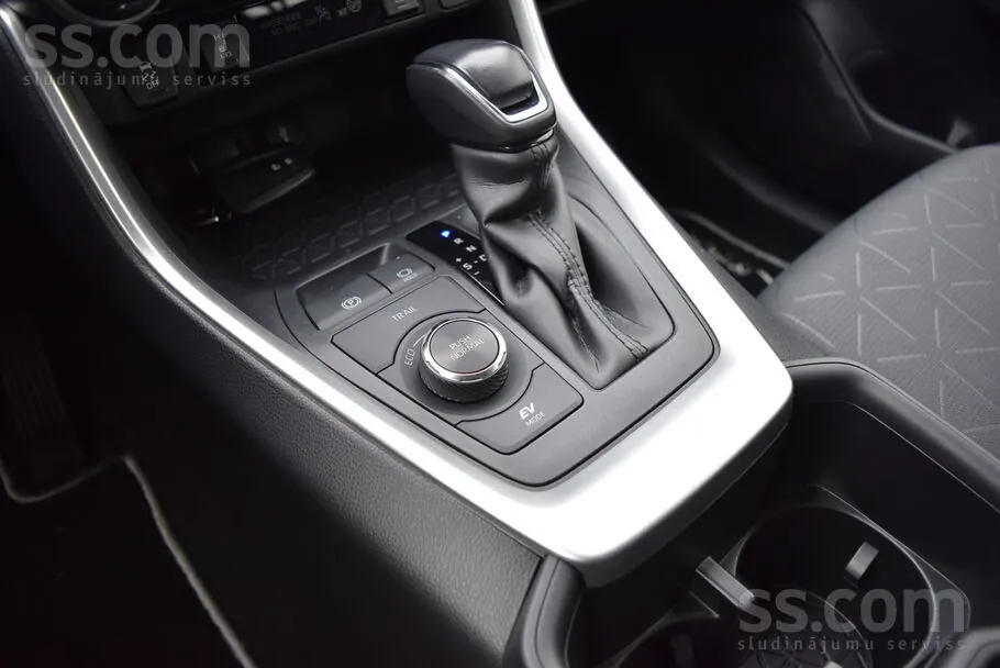 Toyota Rav4 2022 photo 5