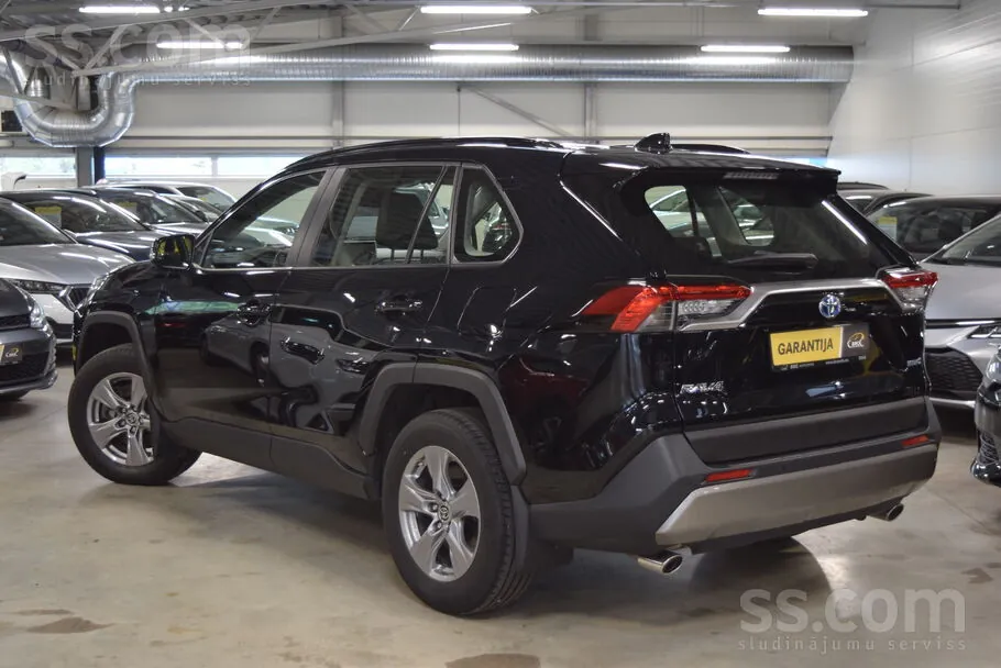 Toyota Rav4 2022 photo 2