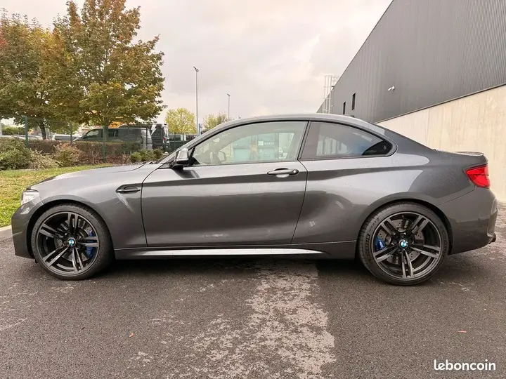 BMW M2 2018 photo 2