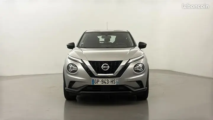 Nissan Juke 2023 photo 2