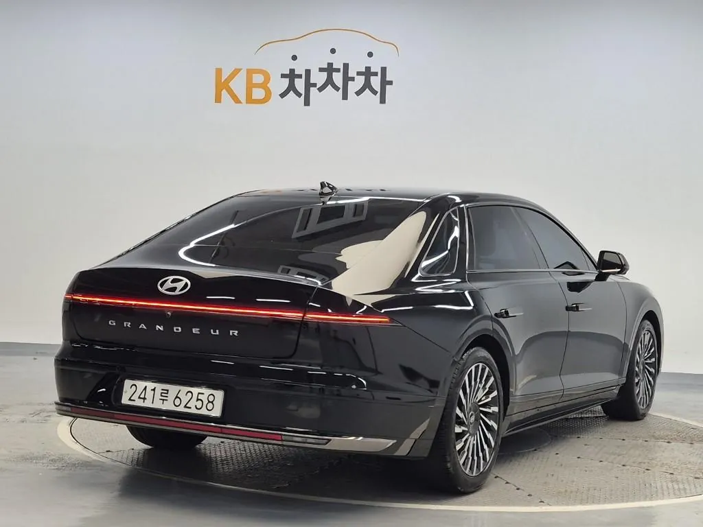 Hyundai Grandeur 2023 photo 3