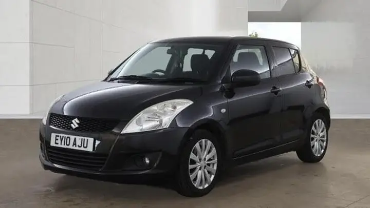 Suzuki Swift 2010 photo 3