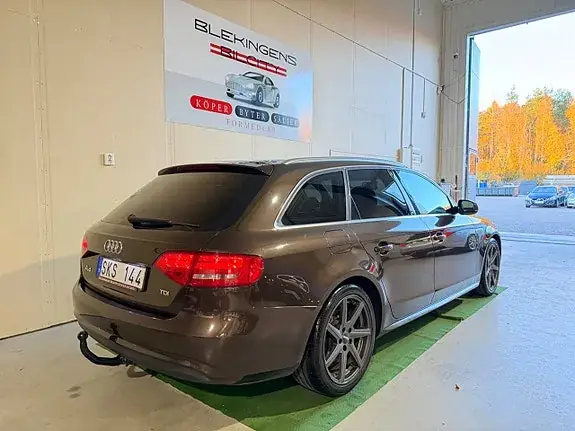 Audi A4 2013 photo 4