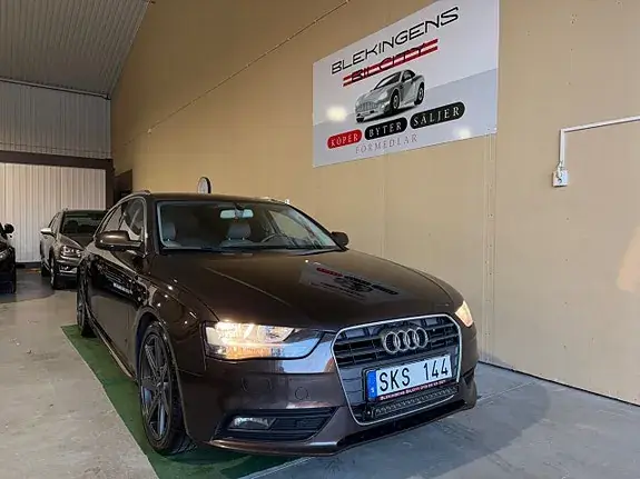 Audi A4 2013 photo 2