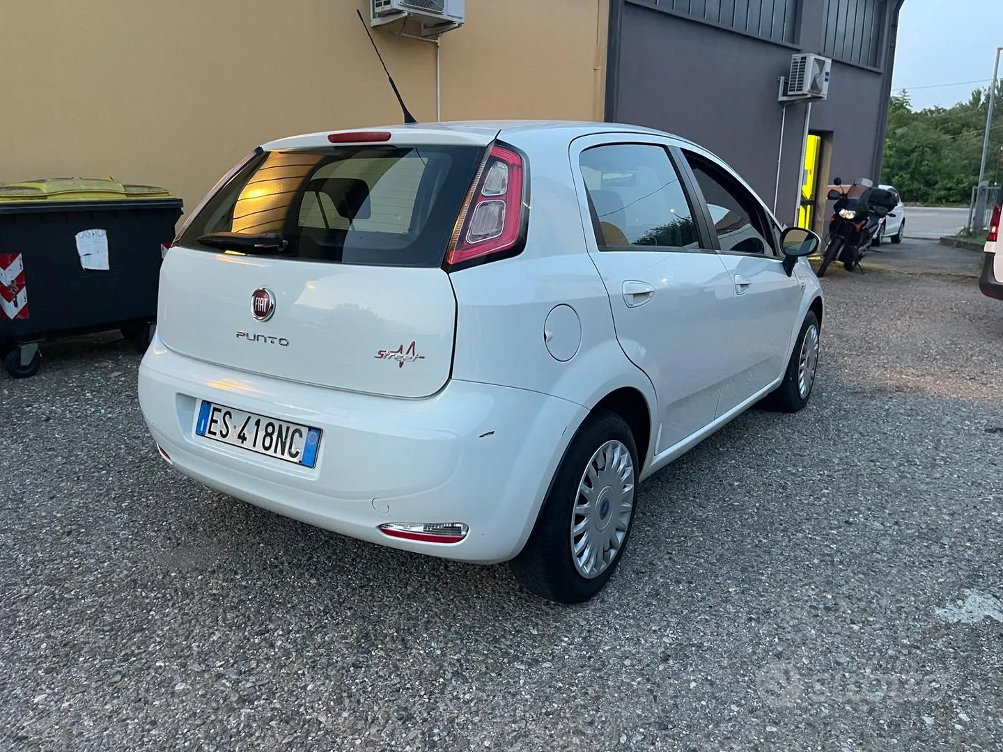 Fiat Punto 2013 photo 4