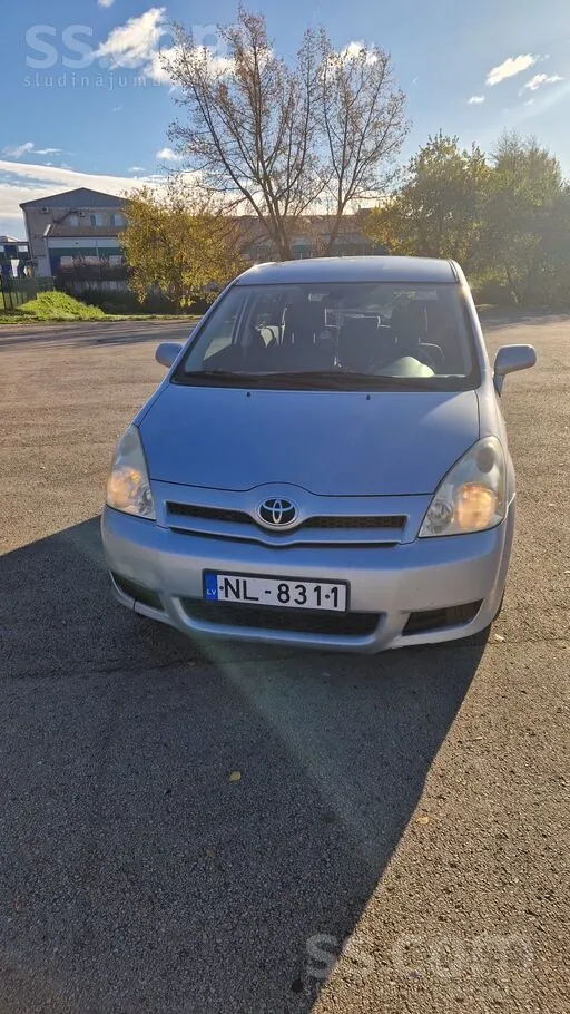 Toyota Corolla Verso 2006 photo 3
