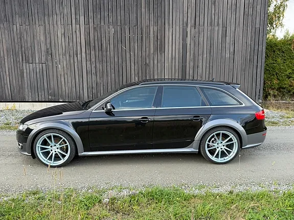 Audi A4 Allroad 2010 photo 4
