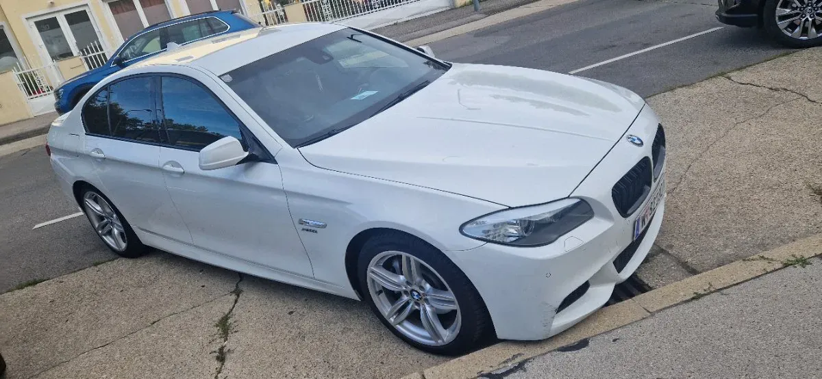 BMW 5 Series 2013 photo 2