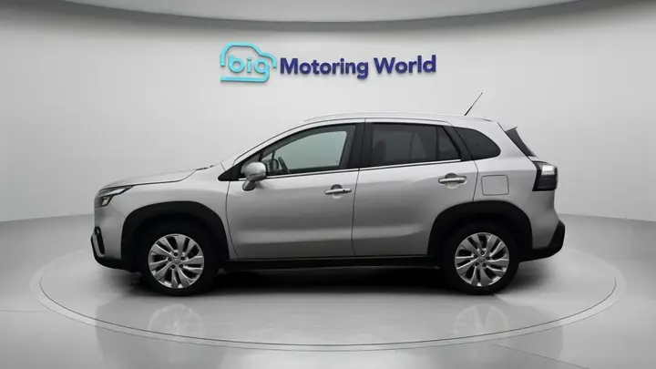 Suzuki S-Cross 2023 photo 5