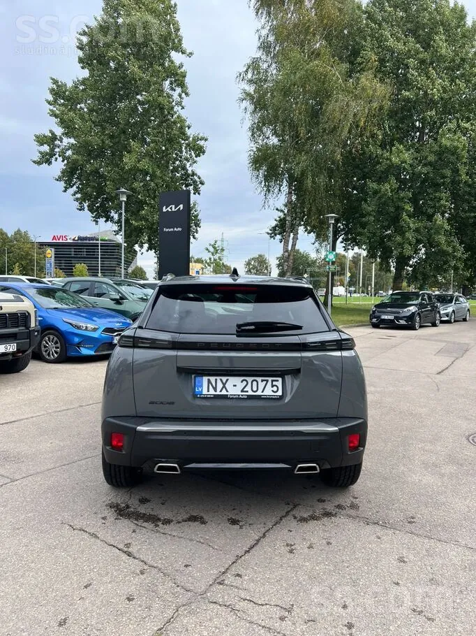 Peugeot 2008 2024 photo 4
