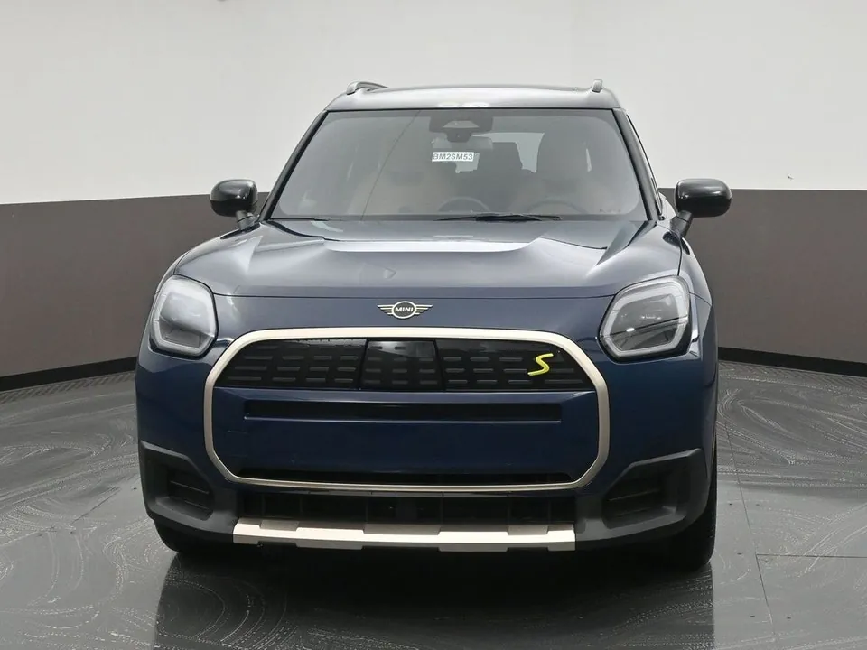Mini Countryman 2027 photo 2