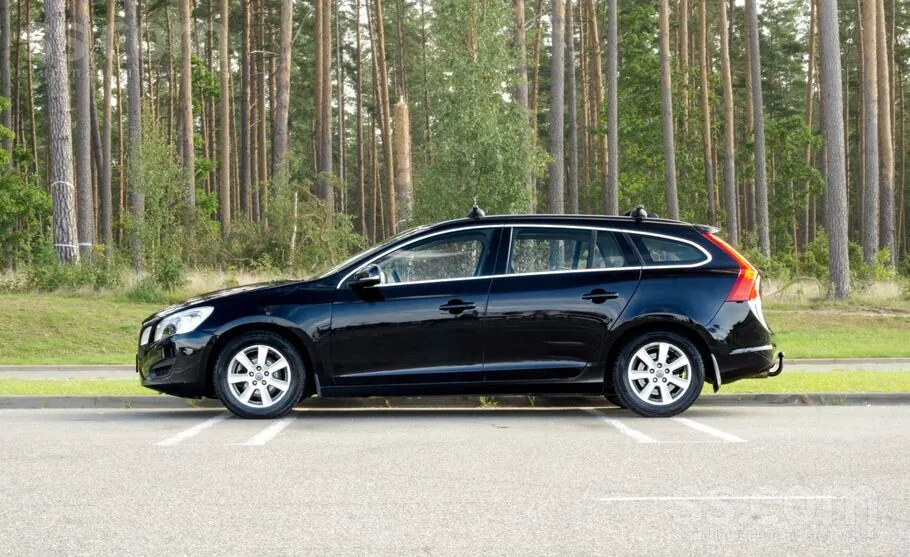 Volvo V60 2011 photo 4