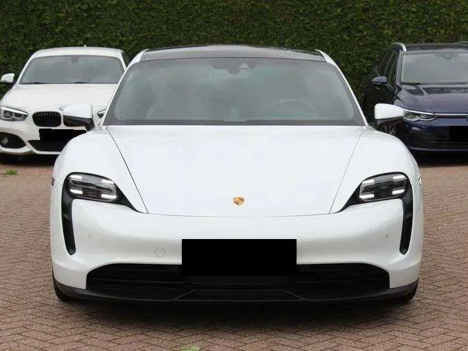 Porsche Taycan 2024 photo 3