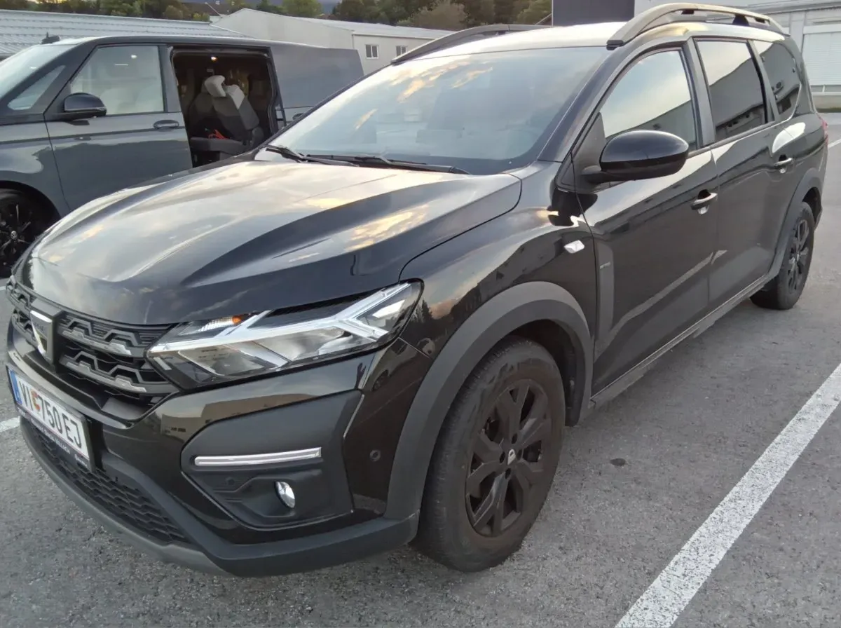 Dacia Jogger 2022 photo 2
