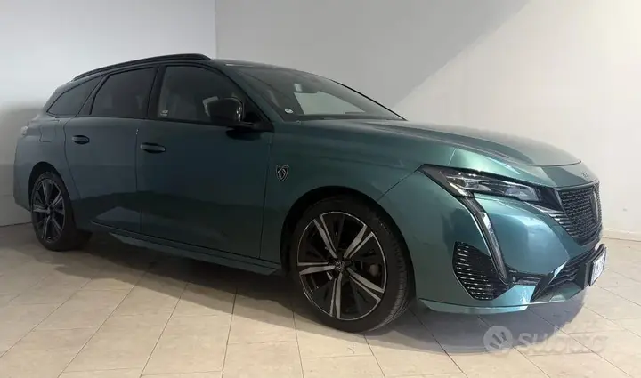 Peugeot 308 2023 photo 2