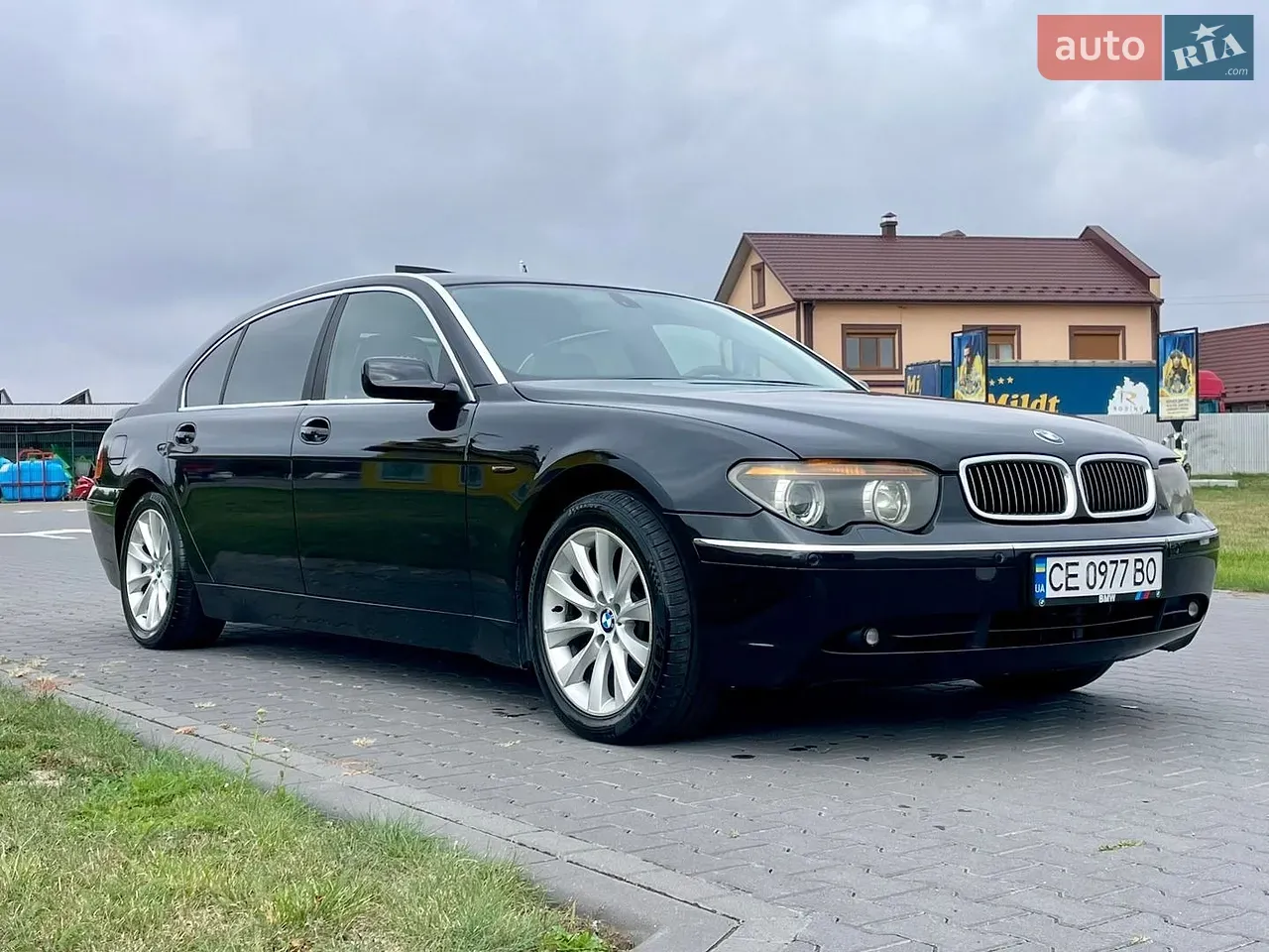 BMW 7 Series 2003 photo 4