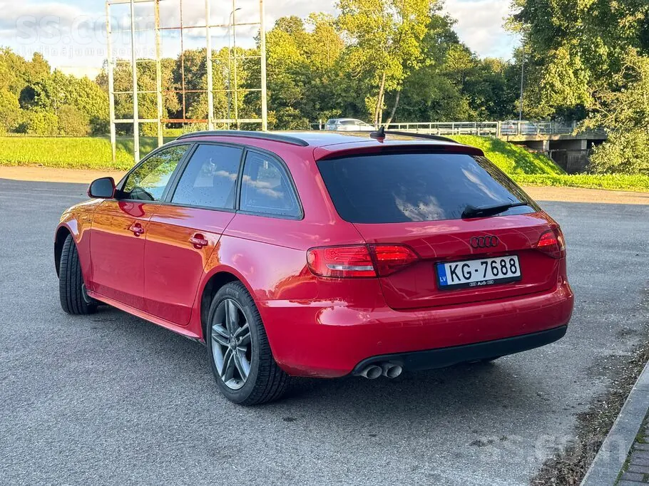Audi A4 2008 photo 2