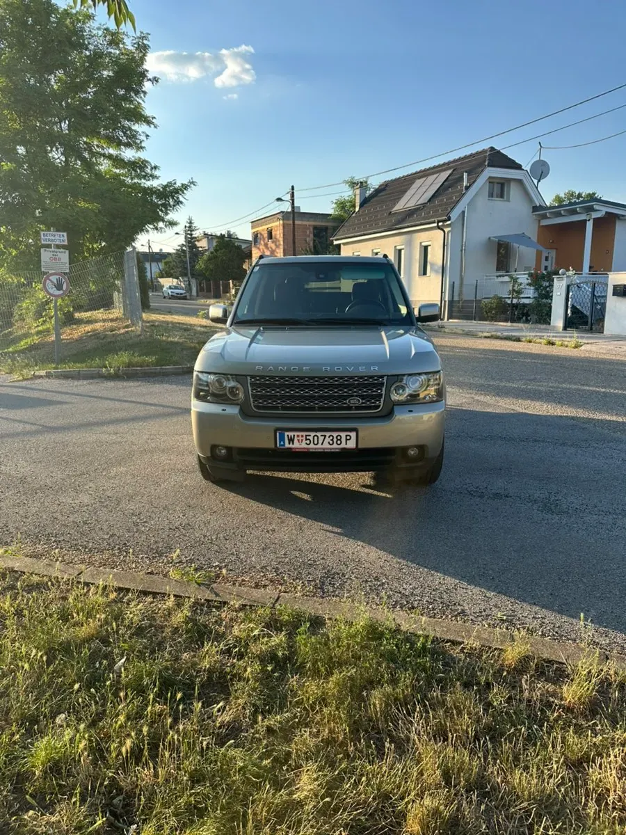 Land Rover Range Rover 2010 photo 3