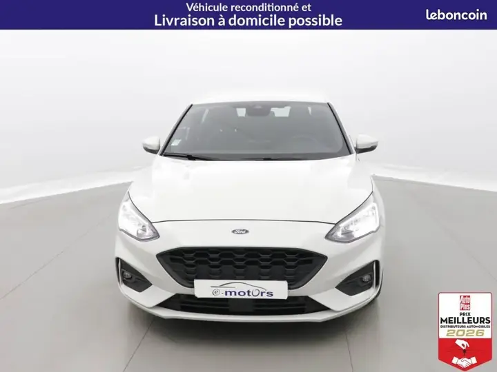 Ford Focus 2021 photo 2